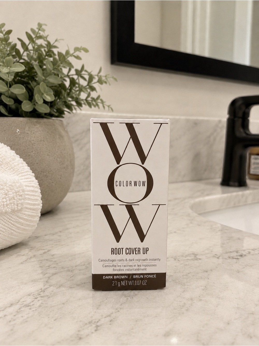 Color Wow Root Cover Up Dark Brown Hair Concealer Gray Root Touch Up NIB
